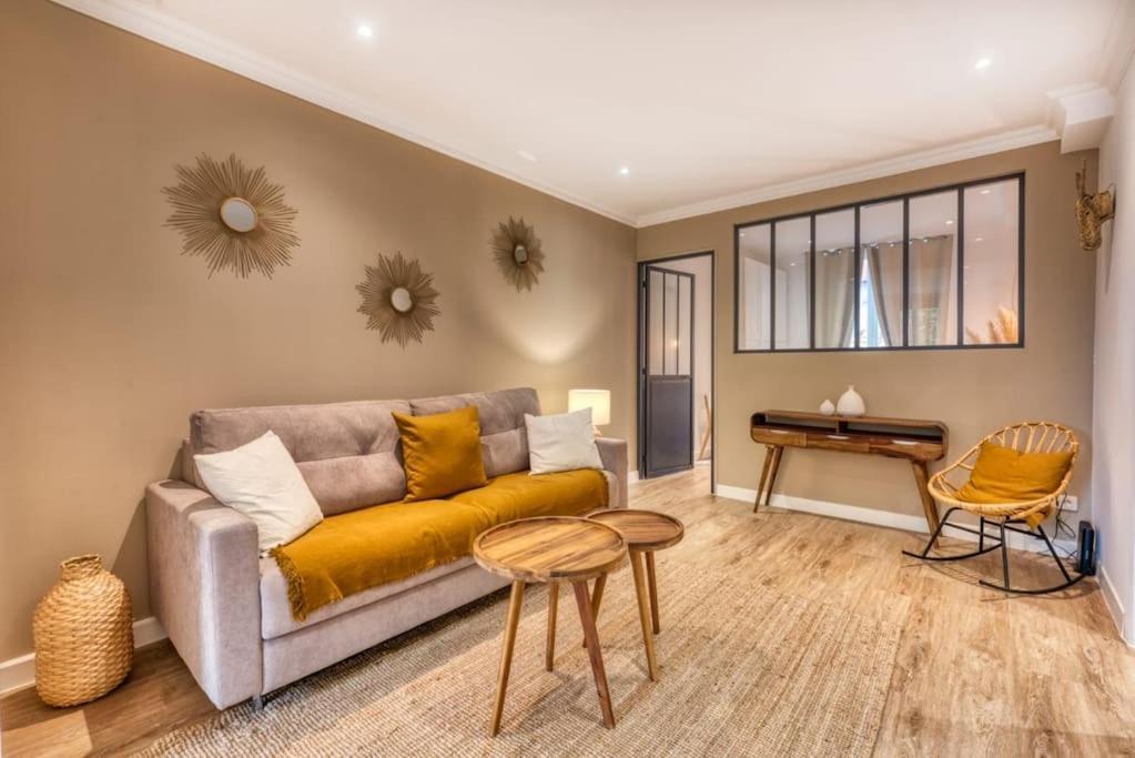 Appartement Neuf Centre Ville Et Plage A Proximite Saint-Raphaël Екстериор снимка